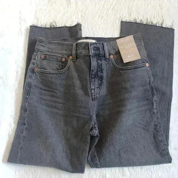 Madewell 90s Straight Crop Jean - Picture 6 of 8